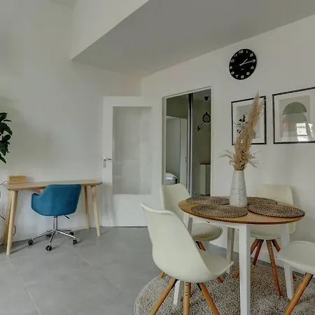 Le Nid Douillet Apartment Montigny-le-Bretonneux